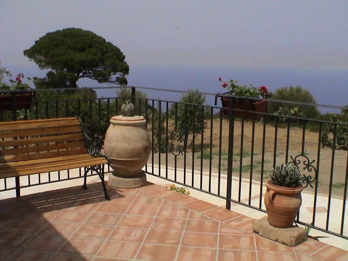A Casa Di Peppino Villa Greco Тіндарі Екстер'єр фото